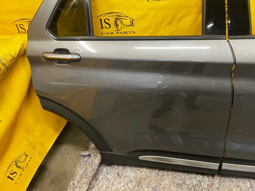 фото №13, Дверь правая сторона правый перед задняя ford explorer vi carbonized gray 2022r