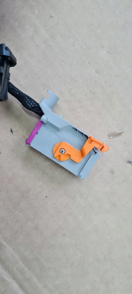 фото №11, A5 8w волоконно-оптический кабель штекер спидометра 1j0972977j a4 b9 q5