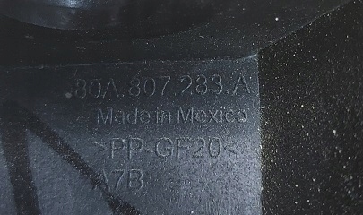 Напрямна напрямна бампера audi q5 80a807283a aso в Україні