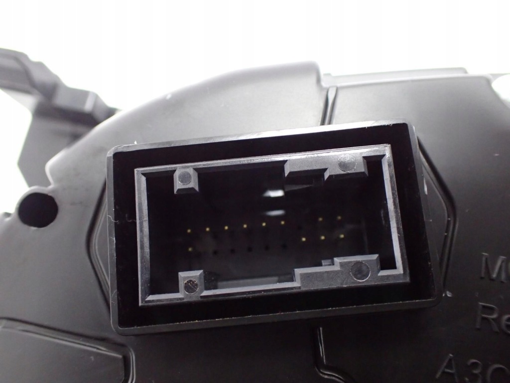 фото №10, Счетчик приборы europa 2g0920740j lift vw polo 2g vi 1.0 21r