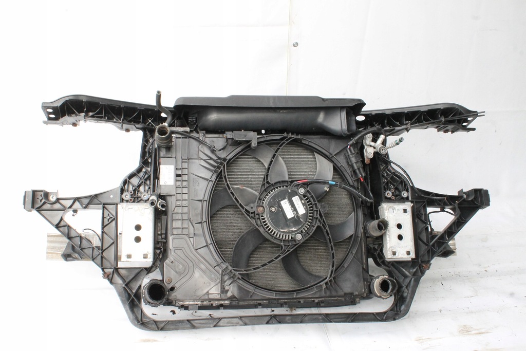 фото №4, Pas передний усилитель радиатор bmw x3 e83 2003- 2.0 d