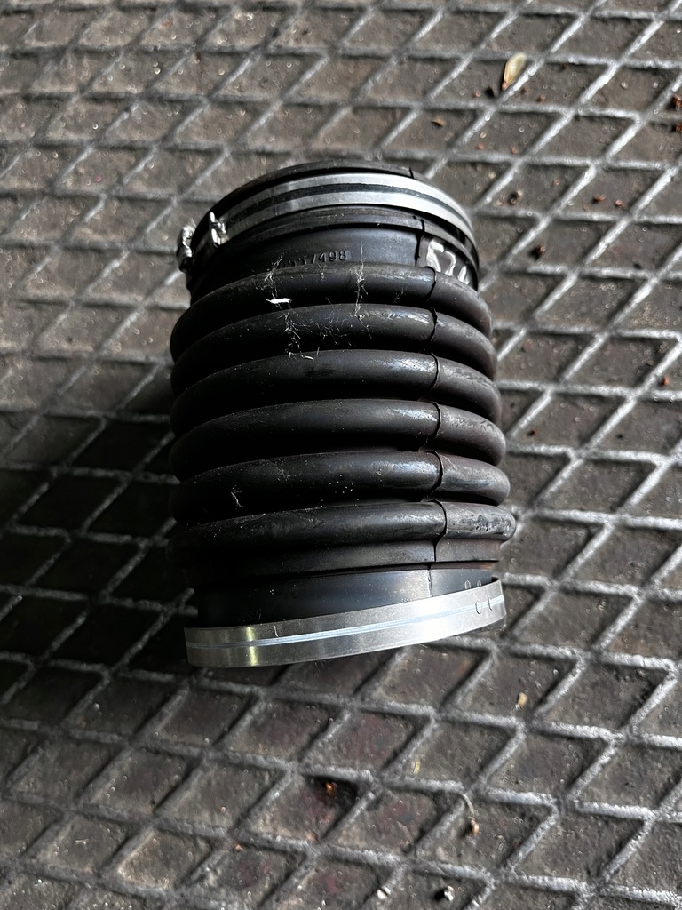 фото №1, 524 alfa romeo stelvio giulia труба wąż шланг повітря 50557498