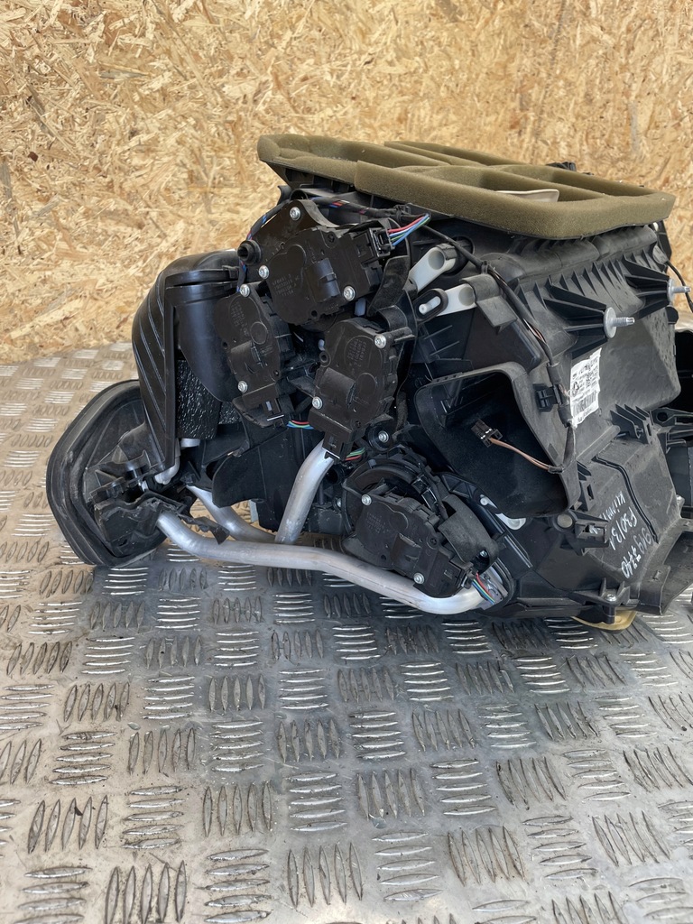 фото №9, Bmw f30 обігрівач повітродувка 9197710