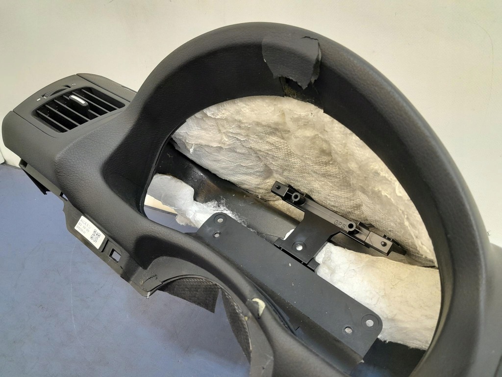 фото №8, Subaru outback iii lift приборная панель приборная подушки безопасности