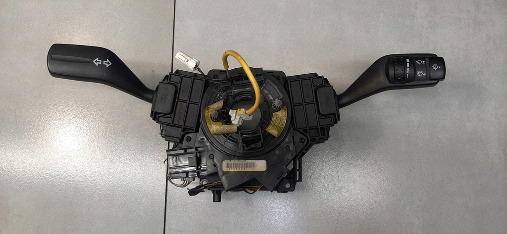 фото №1, Перемикач комбінований focus mk2 4m5t13n064gh