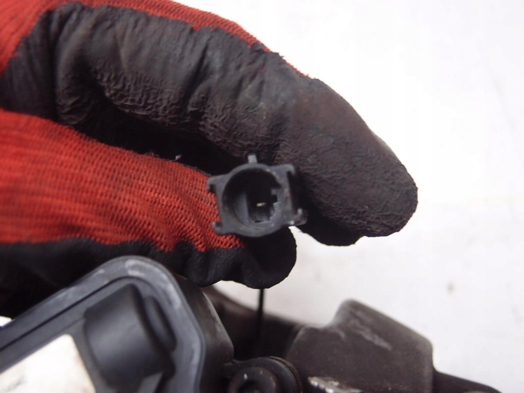 фото №11, Супорт гальмівний правий задня alfa romeo giulia 2.2d 00505414940