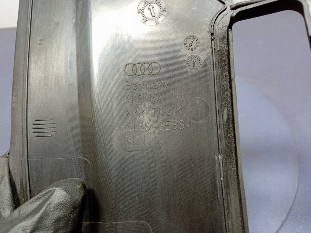 фото №7, Audi a7 c8 накладка захист жабо права 4k8821170