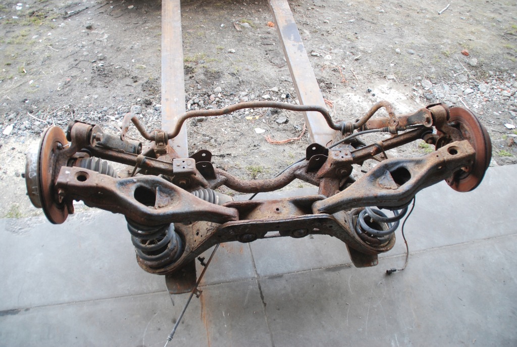 фото №4, Балка oś підвіска задня mitsubishi pajero 4 iv