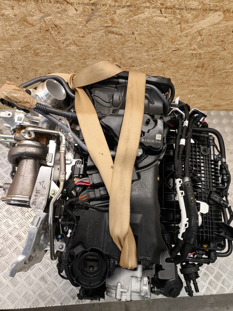 фото №10, Mercedes c klasa w206 двигатель 1.5 бензин 254915 kompletny