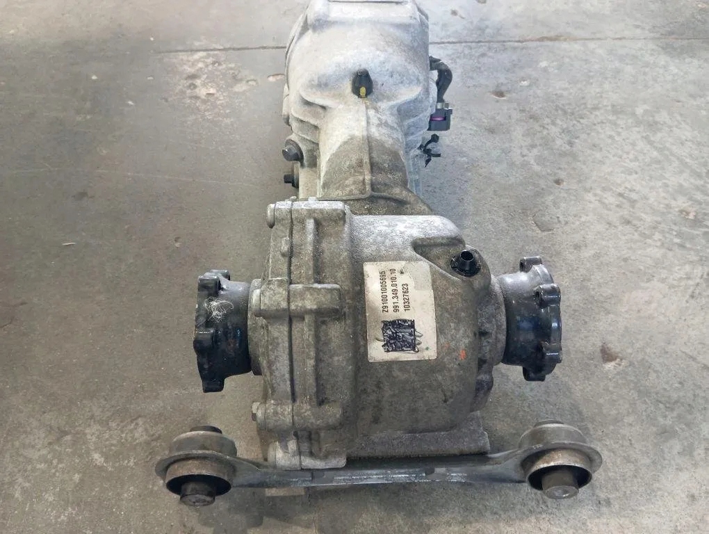 Редуктор передний porsche 99134901010 3.0l бензиновый 2018 с Разборки
