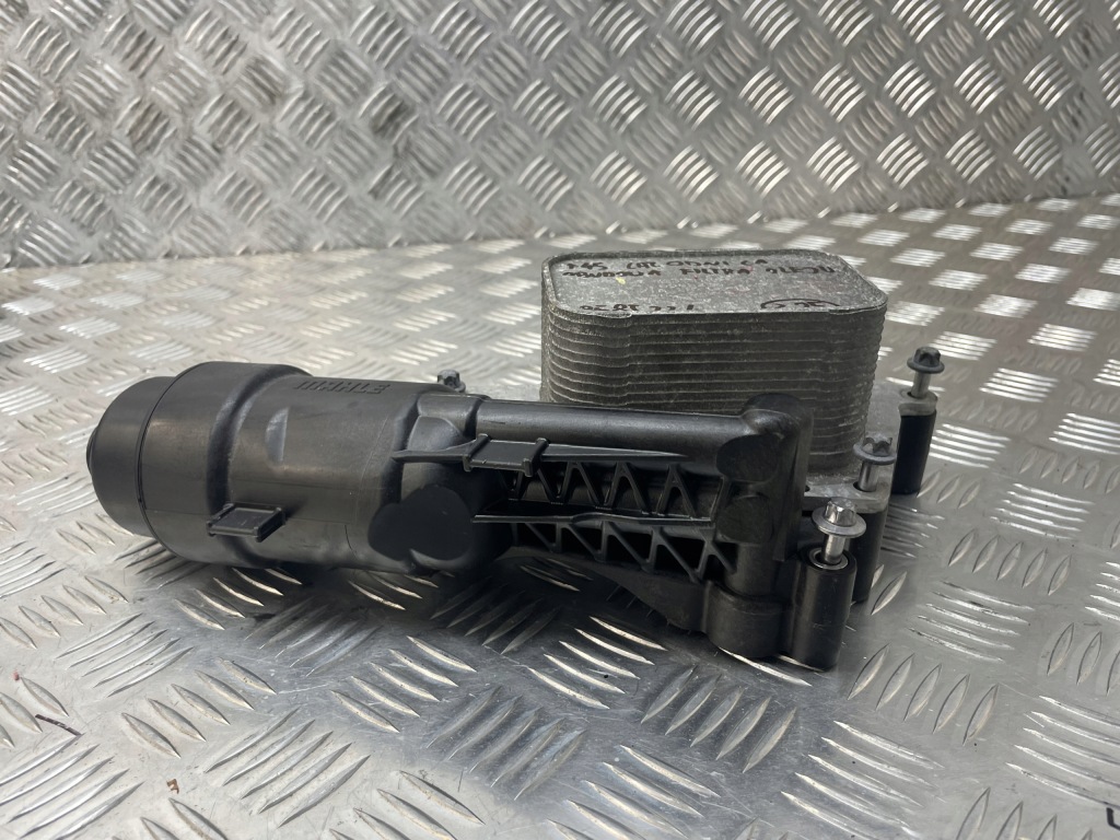 фото №13, Bmw f20 x1 f48 f60 радиатор масла корпус фильтра масла 8585236