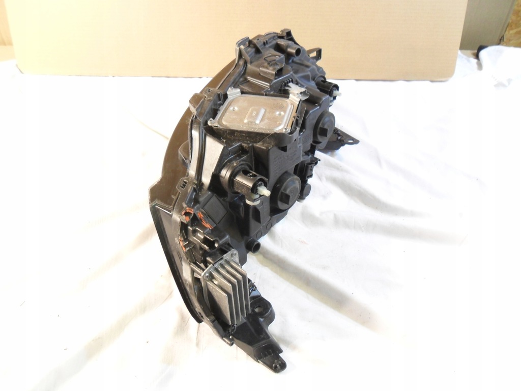 фото №10, Renault koleos ii лампа права 260109289r