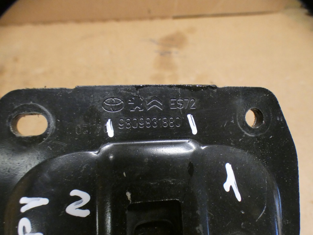 фото №9, Citroen jumpy ограничитель дверь задняя citroen jumpy iv 18- 9809831880 e