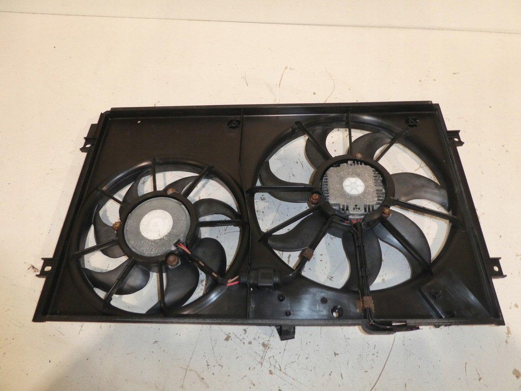 фото №4, Корпус вентиляторов vw audi skoda 1k0121207t