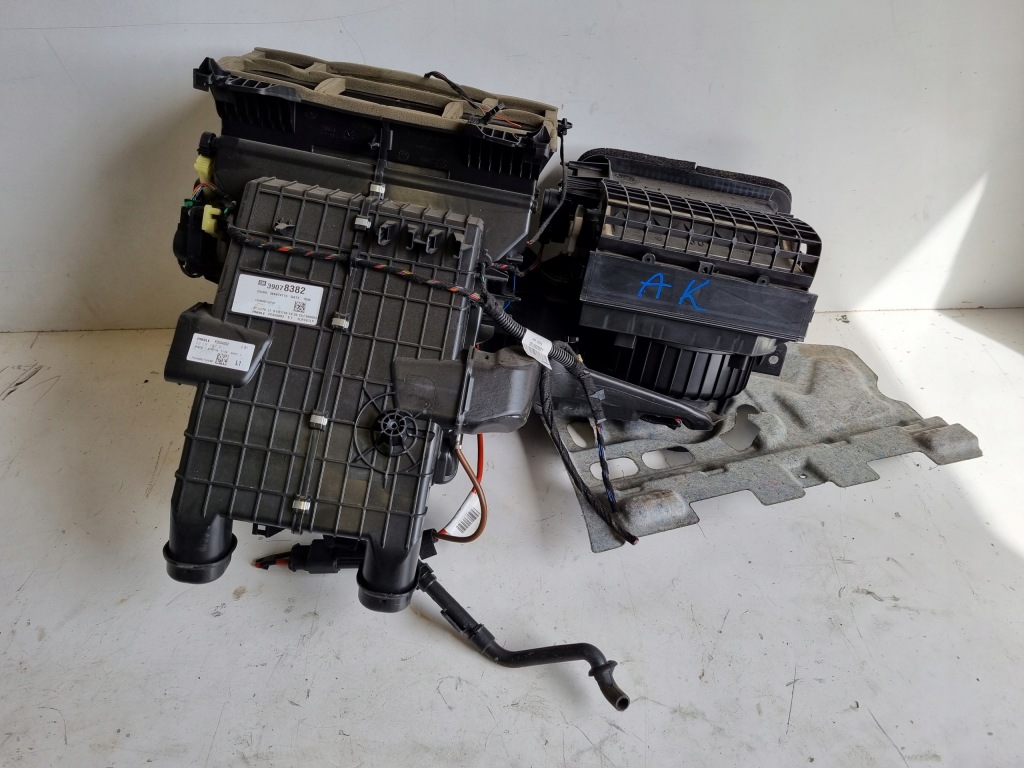 фото №1, Opel astra k отопитель 39078382