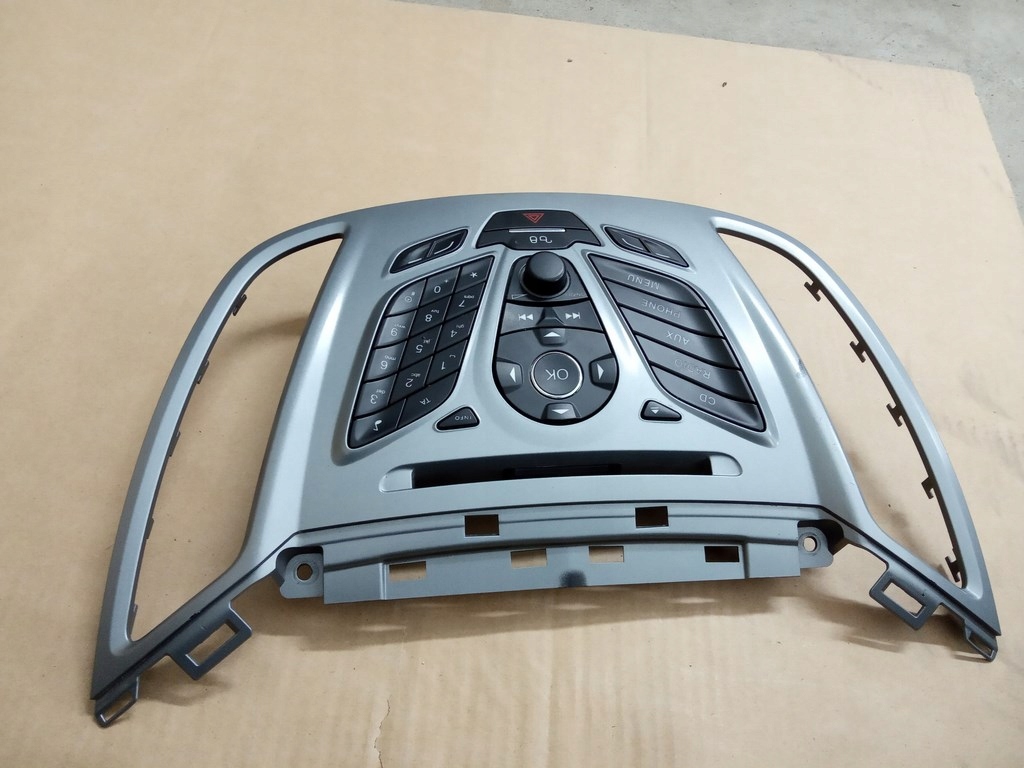 фото №8, Ford c-max mk2 - панель радио