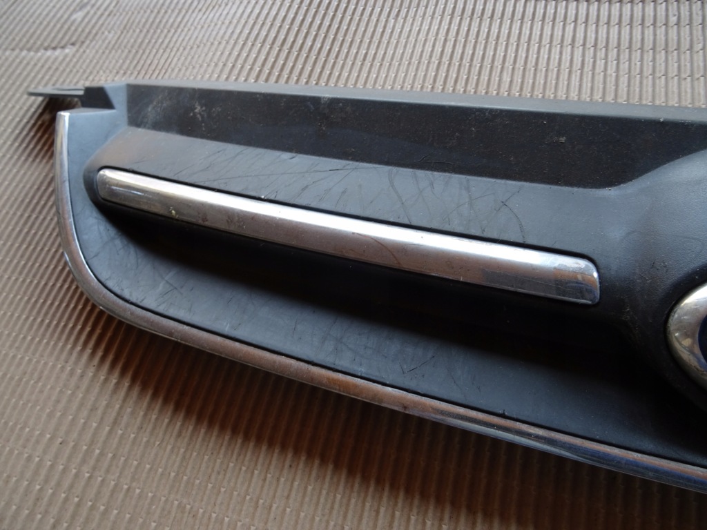 фото №2, Ford c-max ii mk2 10-14 решётка радиатора оригинал