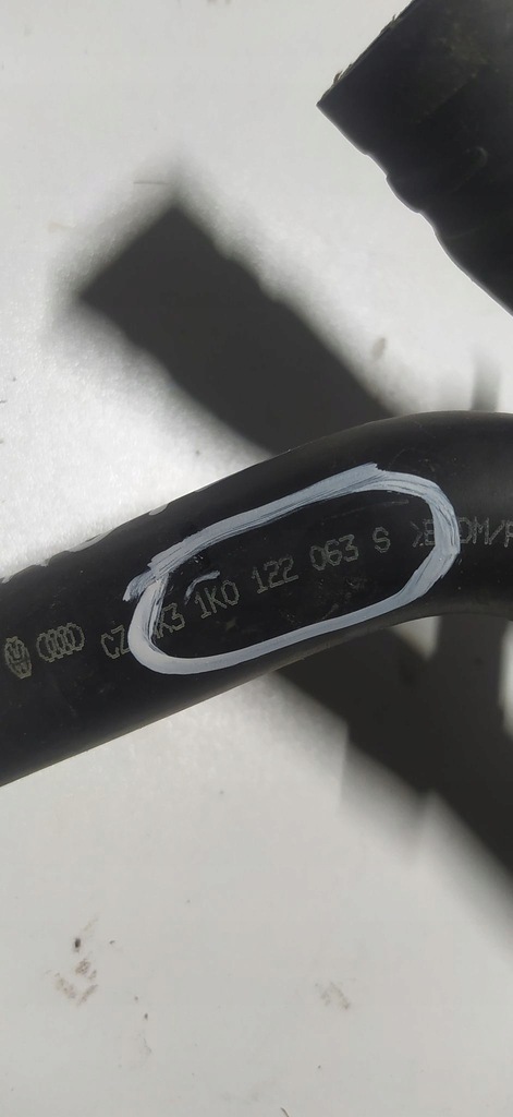 фото №2, Vw audi труба wody шланг 1k0122063s