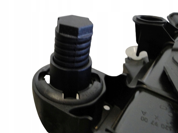 фото №1, Mercedes gla h247 247 отбойник ограничитель капот