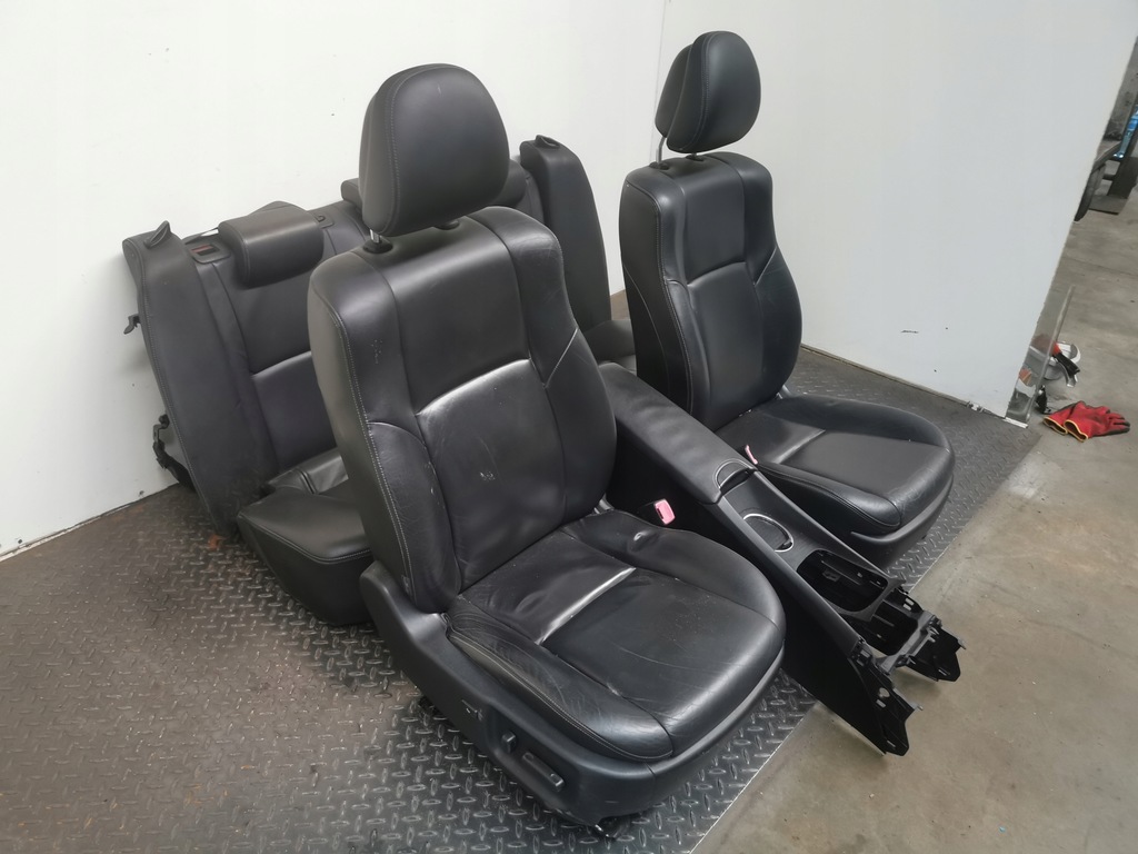 фото №6, Сидіння заднє сидіння шкіра toyota avensis t27 kombi uk