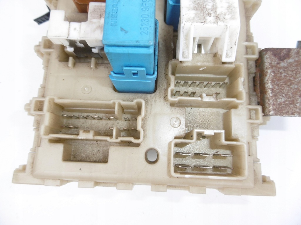 фото №9, Коробка запобіжників nissan almera tino