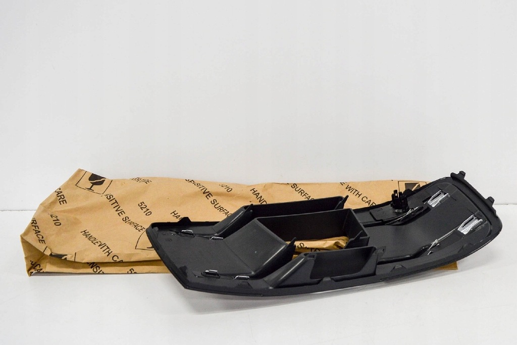 фото №6, Audi q7 4l бампер передний левая наружная решётка 4m0807681t4w3 оригинальный