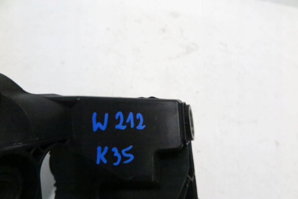 фото №4, Основание насоса abs mercedes e w212