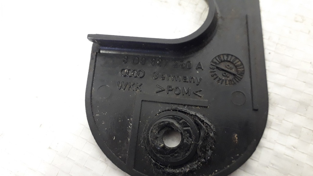 фото №10, Захист шарнір задній кришки audi s4 b5 8d9827279a