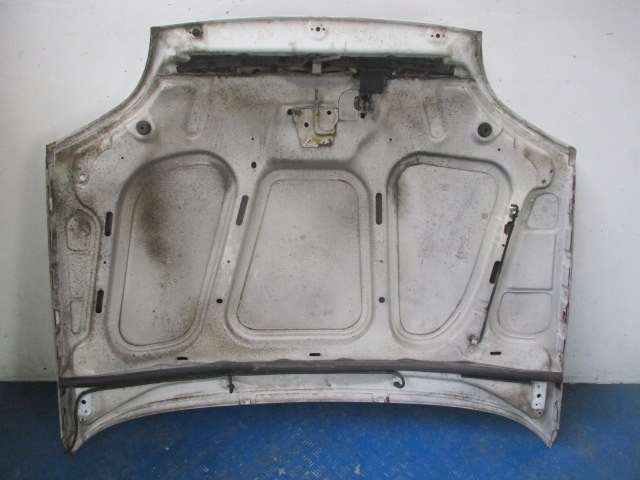 Citroen saxo 2 крышка багажника капот передняя белый Оригинал