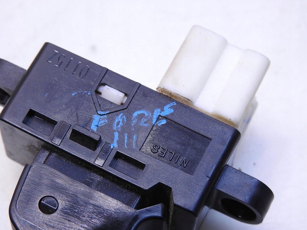 фото №7, Перемикач скло subaru forester iii