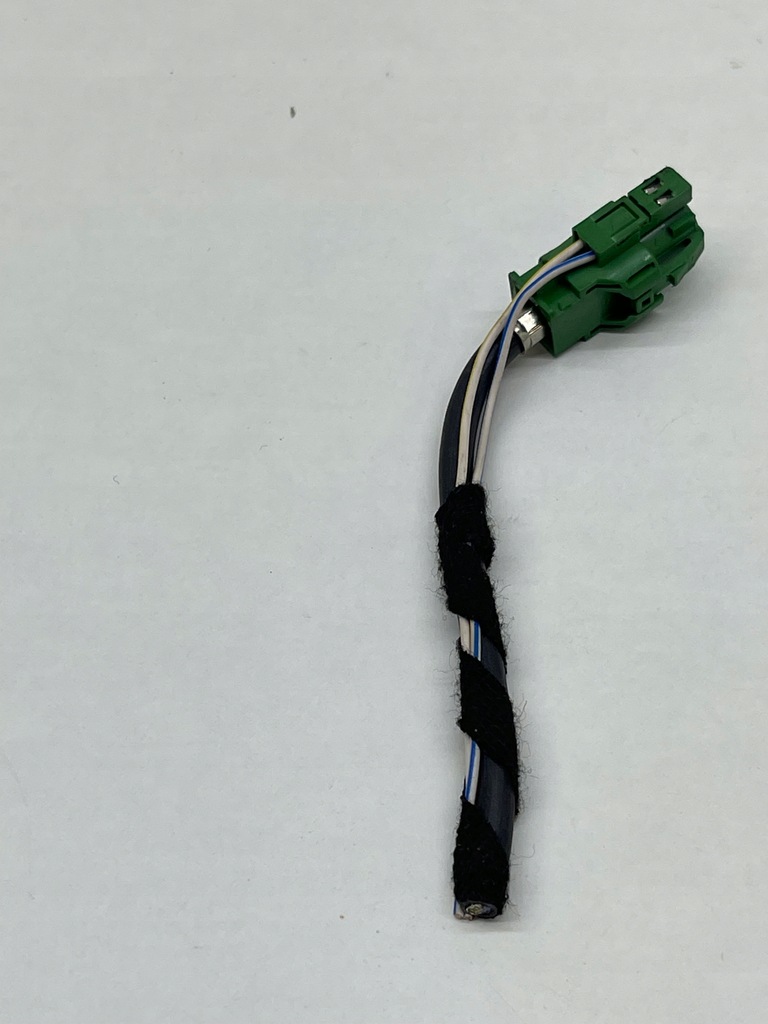 фото №12, Audi volkswagen seat skoda штекер колодка з'єднувач + шланг 8v0035750d