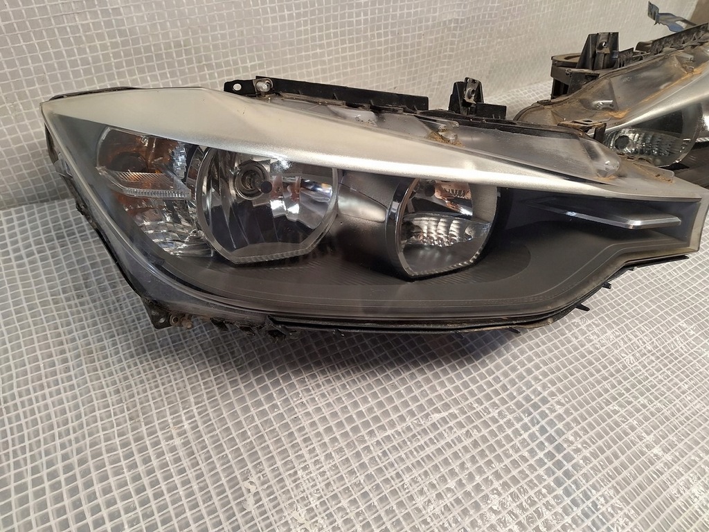 фото №8, Bmw 3 f30 f31 2011- капот бампер перед крила лампа pas передній демонтований