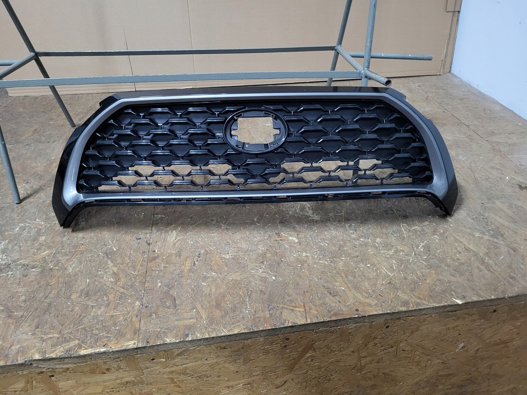 фото №8, Toyota corolla cross решётка радиатора решётка радиатора передняя перед