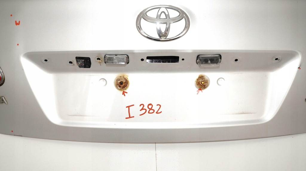 Крышка багажника багажника задняя toyota avensis t27 09-11r седан 1f7 Киев