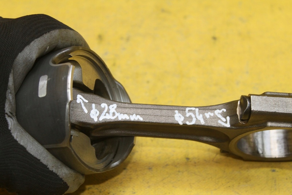 фото №10, Поршень шатун rhs 10dylx peugeot 307 2.0 hdi