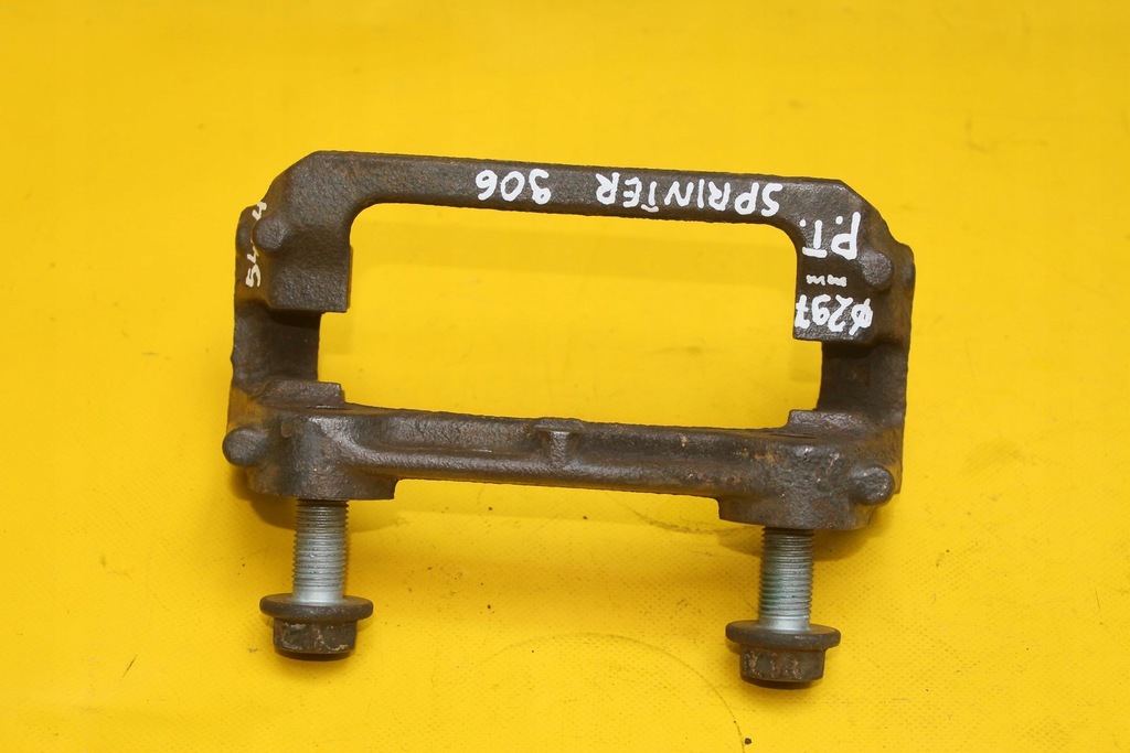 фото №4, Скоба супорт правий задня spinter 906 crafter 297mm