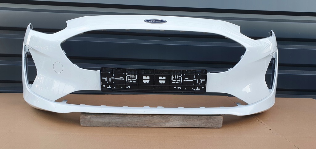 фото №1, Ford fiesta mk8 бампер перед оригинал a487