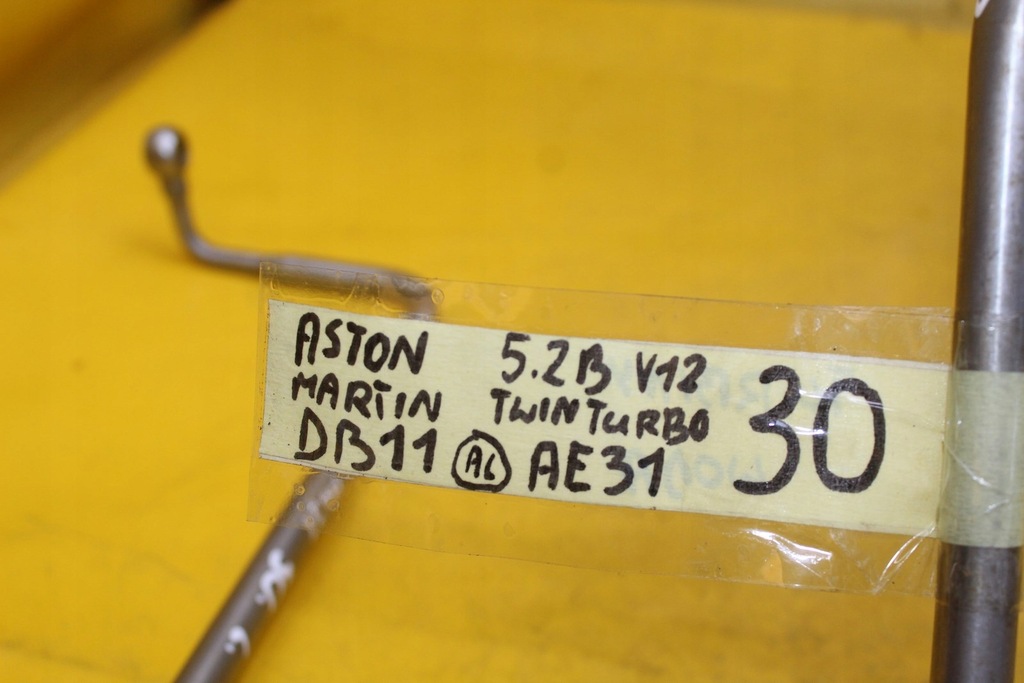 фото №8, Провода охлаждение турбины aston martin 5.2 b v12 twin turbo db11 ae31