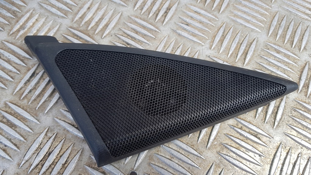 фото №8, Треугольник защита зеркало mercedes-benz оригинальный номер треугольник защита зеркало a2037200248