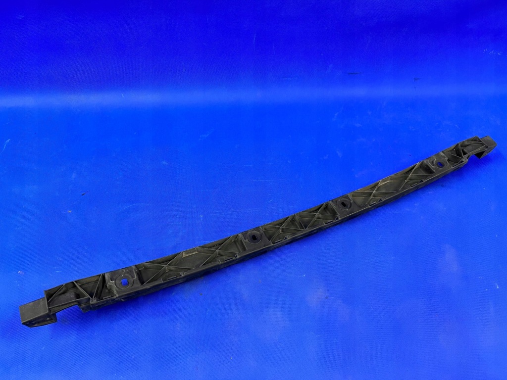 Audi a6 c7 sedan направляющая бампера задняя 4g5807458 Недорого