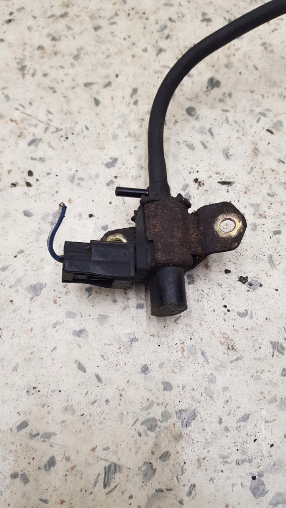 фото №1, Клапан вакуумa mazda 6 gg gy 1.8 16v