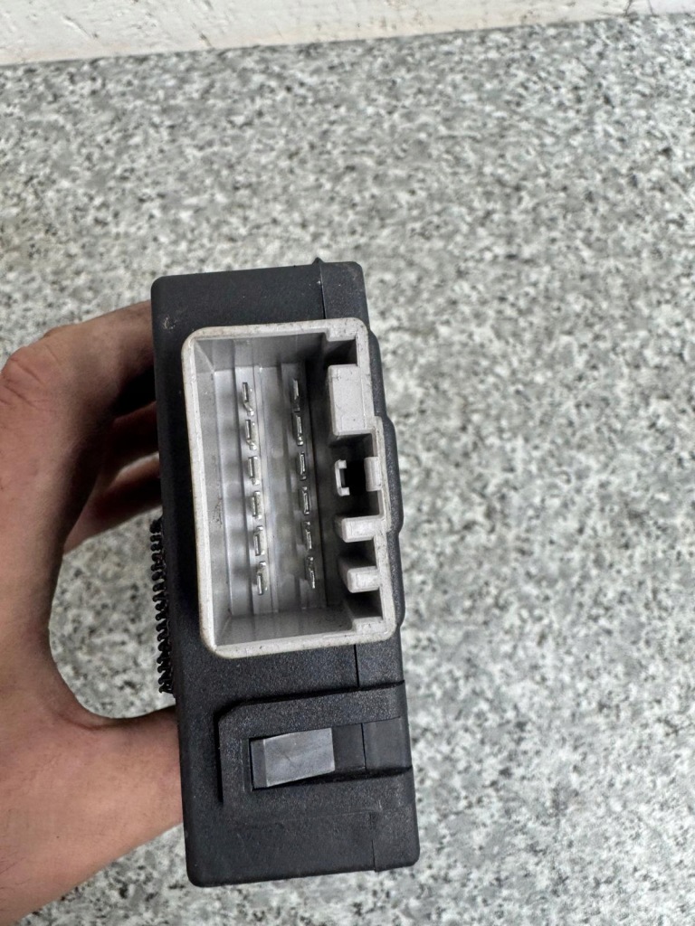 фото №6, Блок керування фаркоп volvo v50 2004-2012 8698475