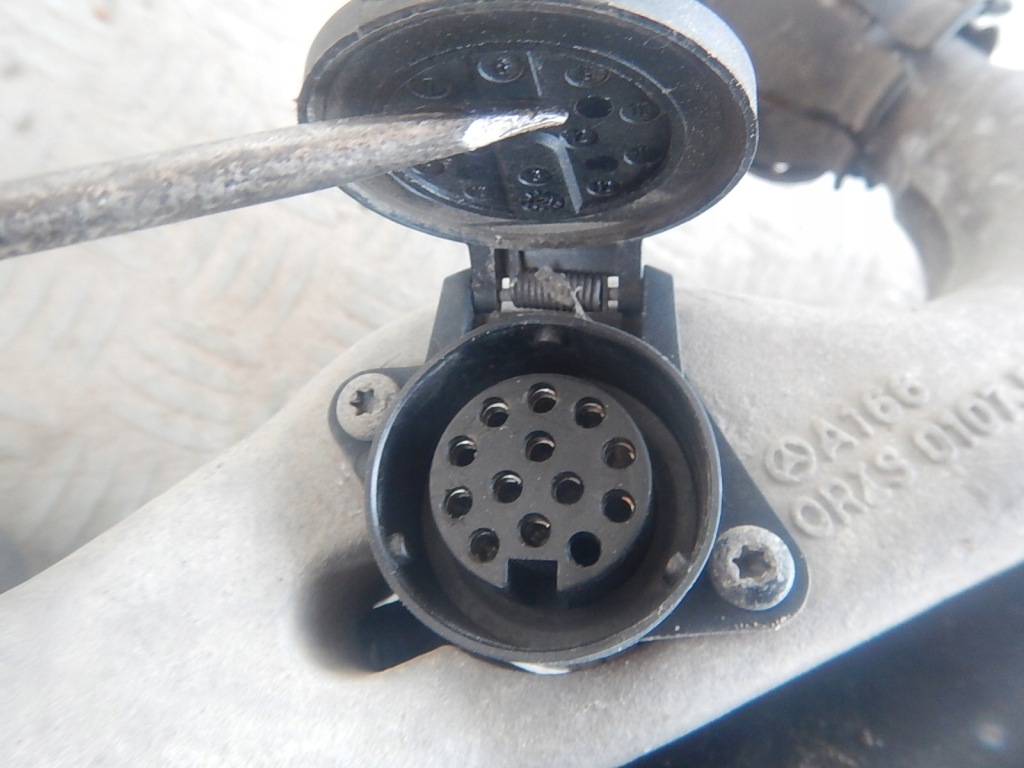 фото №14, Mercedes gl gls amg x166 166 w166 hak буксирувальний a1663100104 оригінал