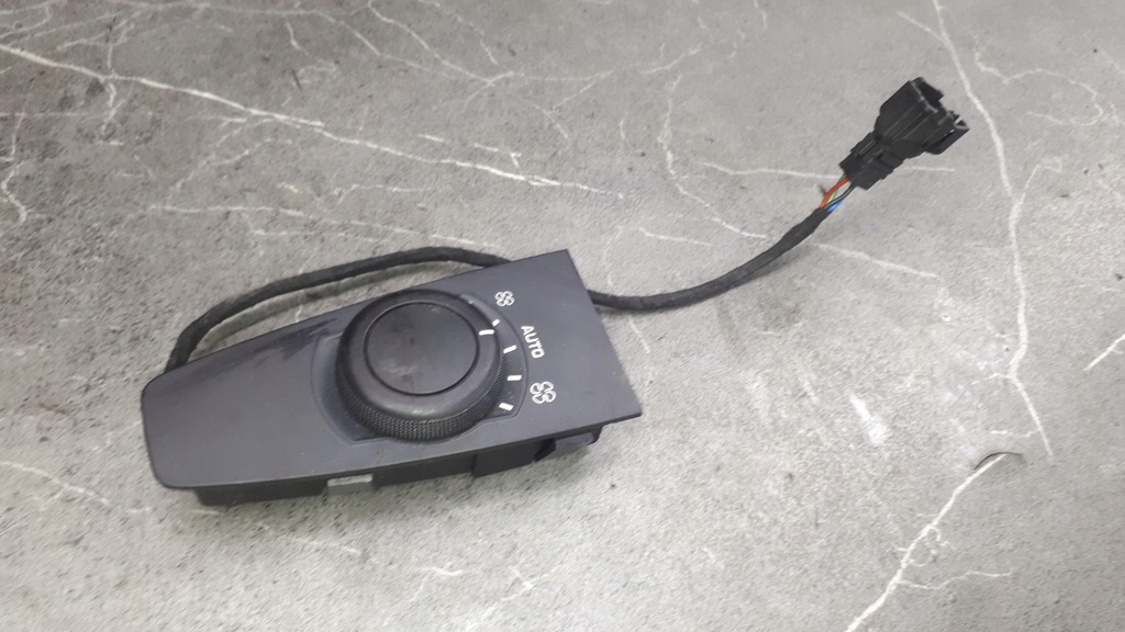 фото №1, 9659796877 панель обдув citroen c4 picasso