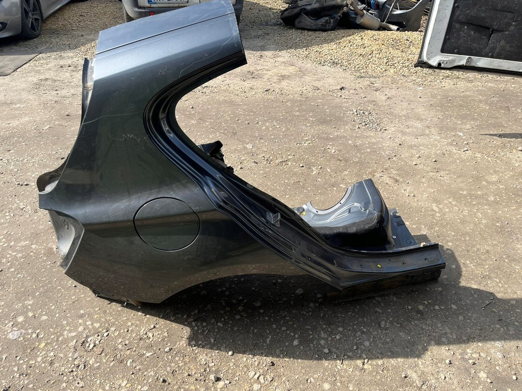 фото №1, Bmw f20 крила чверть обшивка правий задня