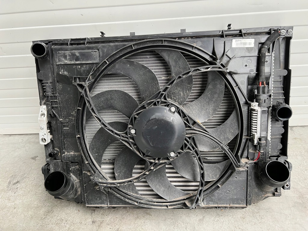 фото №15, Pas передний радиатор bmw seria 2 f22 2.0d автоматическая коробка передач