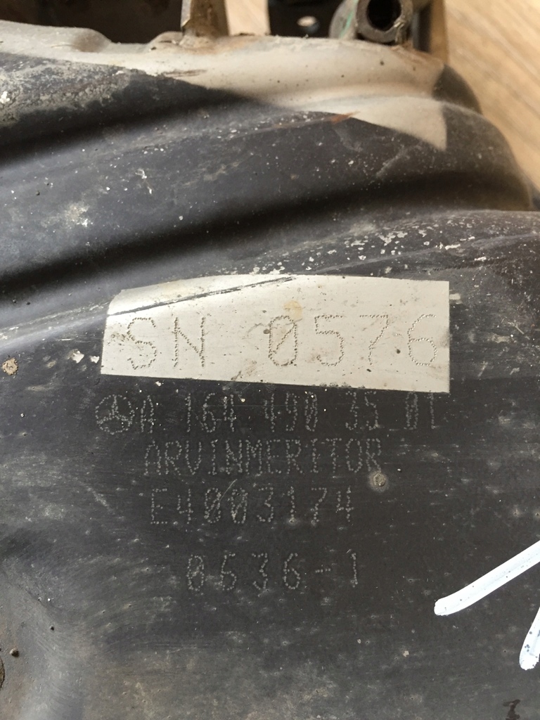 Выхлоп гаситель конечный mercedes ml gl w164 левая Оригинал