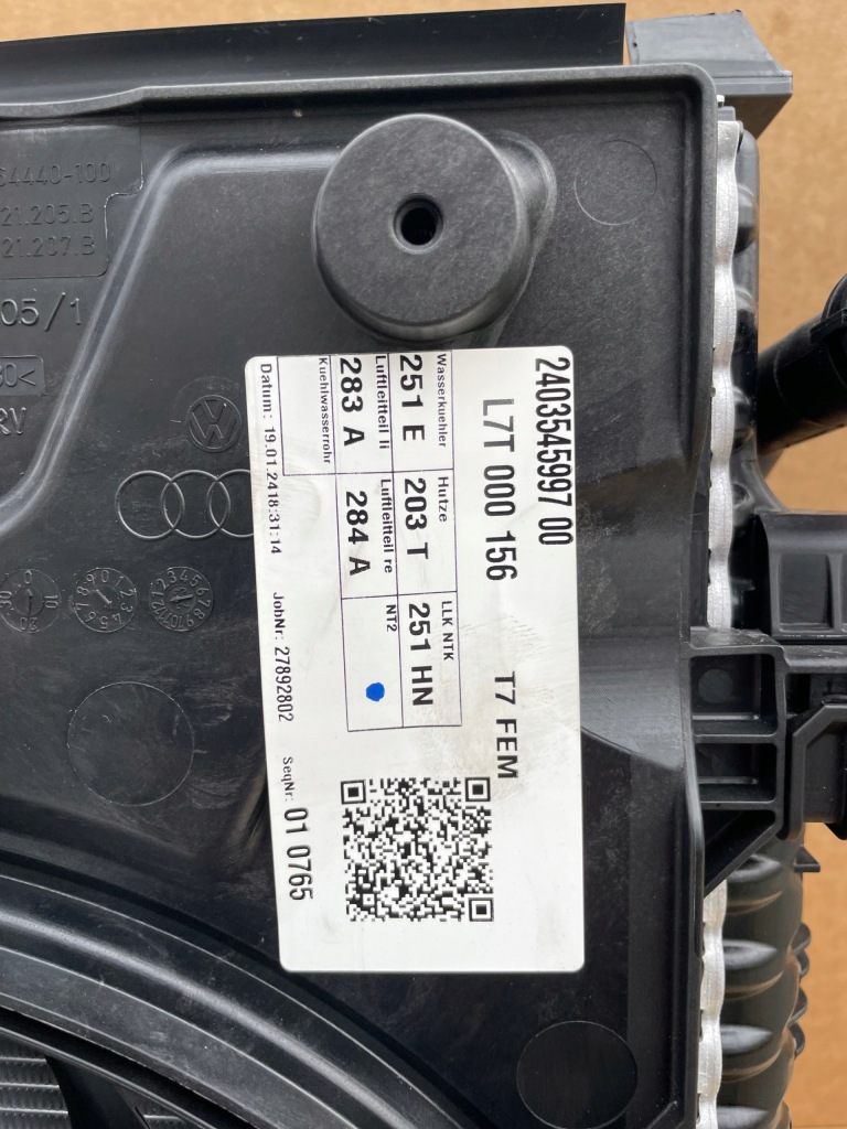 Радиатор вентиляторы vw t7 multivan 2023- 2,0 tdi nowe оригинал Оригинал