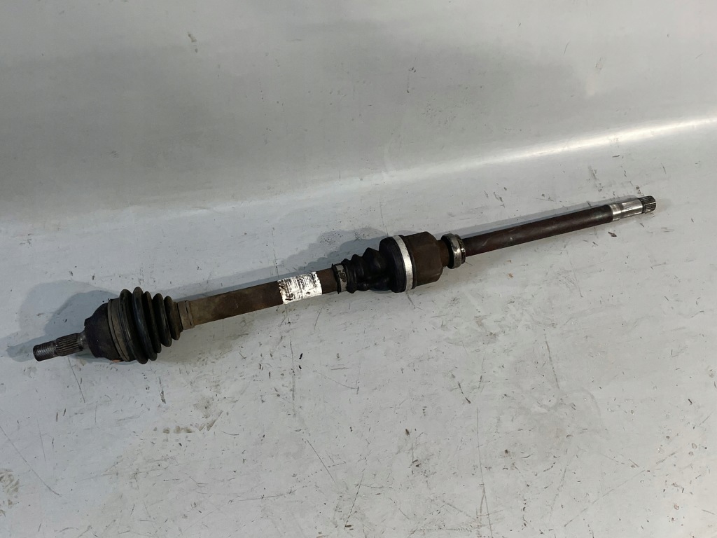 фото №1, Приводной вал правая перед 9684134880 - citroen c4 ii ds4 1.6 thp vti