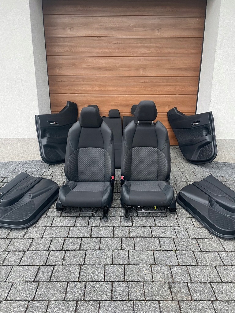 фото №1, Сидіння комплект toyota chr lift